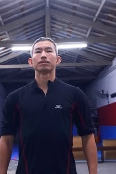Mestre Ye Xin no salão da Academia Zen Marcial